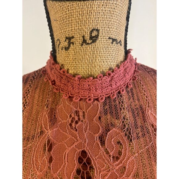 Taylor & Sage Women's Lace Blouse Long Sleeve S Rust Keyhole Back Boho Chic - Picture 7 of 9
